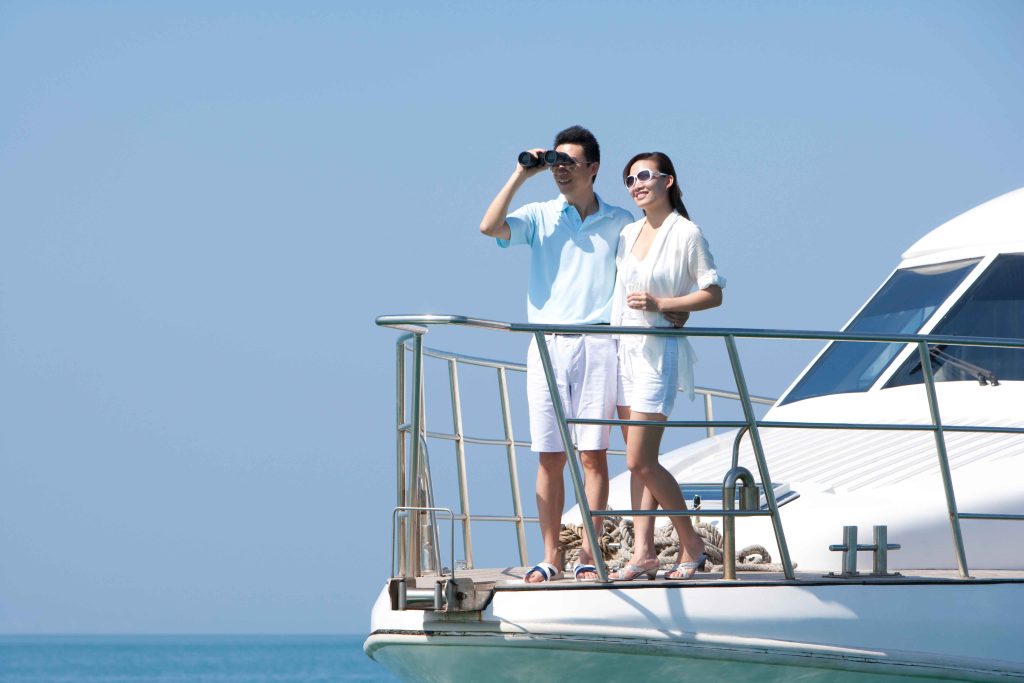 Celebrate in Style with Yacht Rental Dubai Party