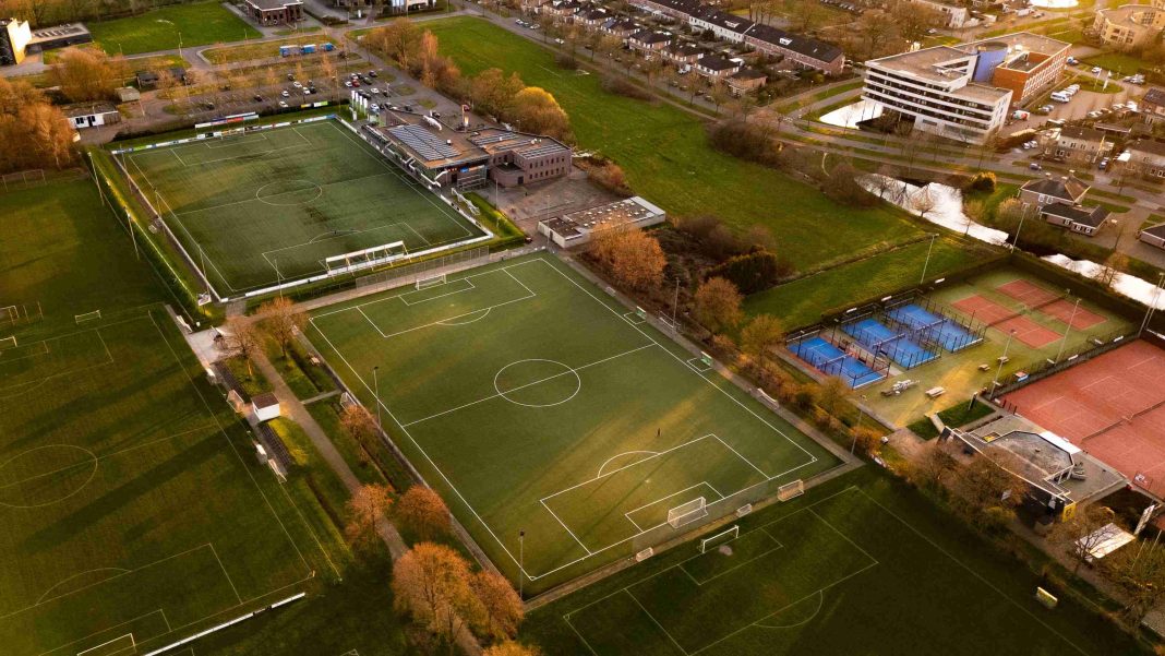 How A Professional Football Court Builder Dubai Can Design Fields For Regular Use